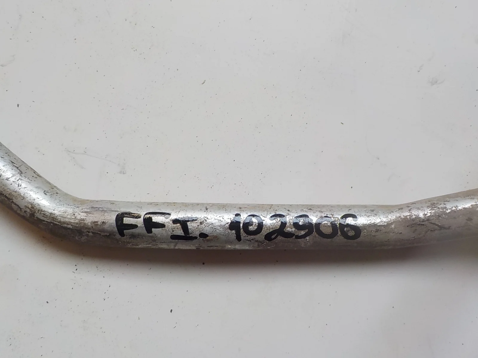 Трубка кондиционера Ford Focus I (1998—2004)