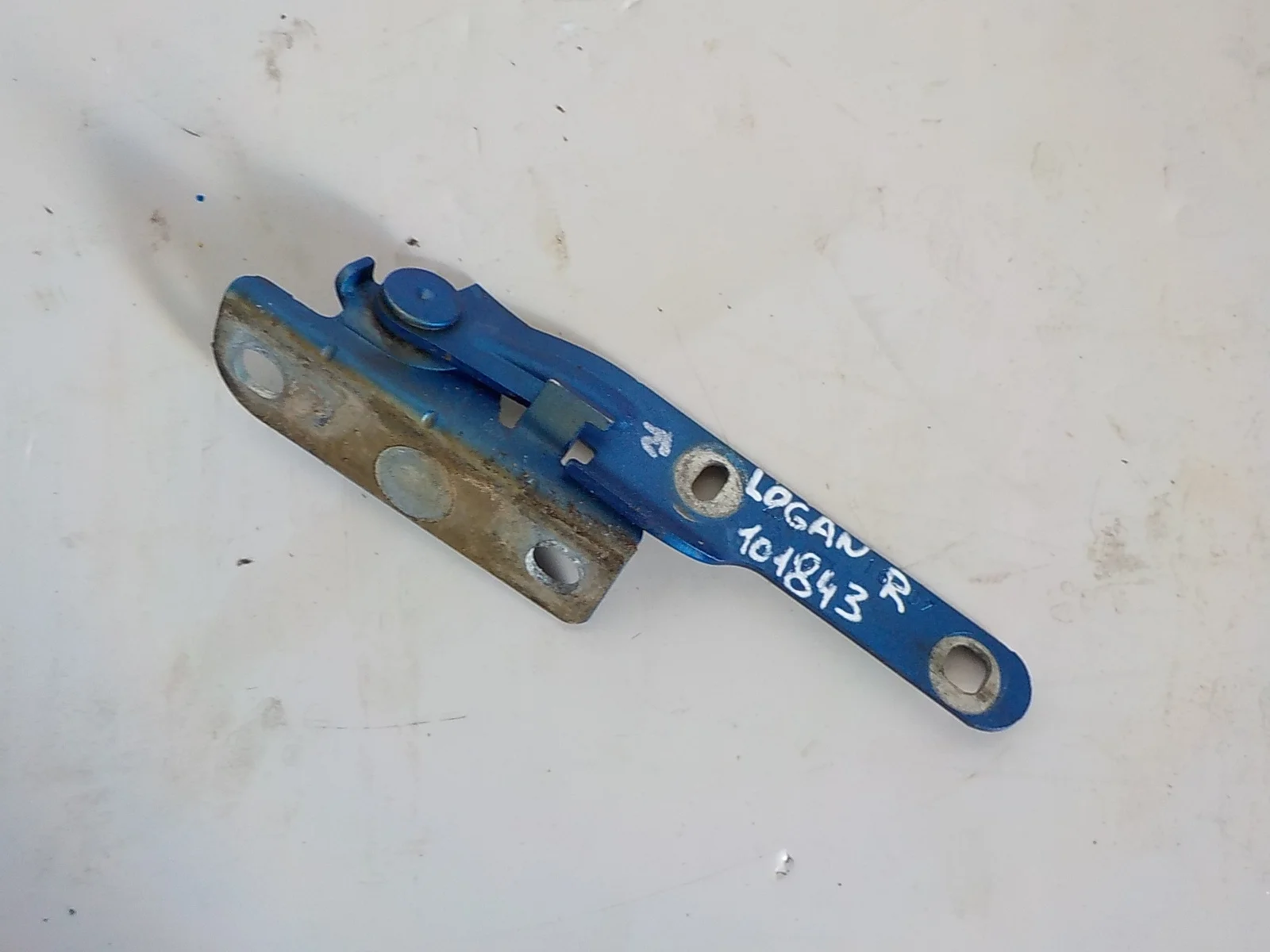 Петля капота ВАЗ (LADA) Largus I (2012—2021) Перед Право