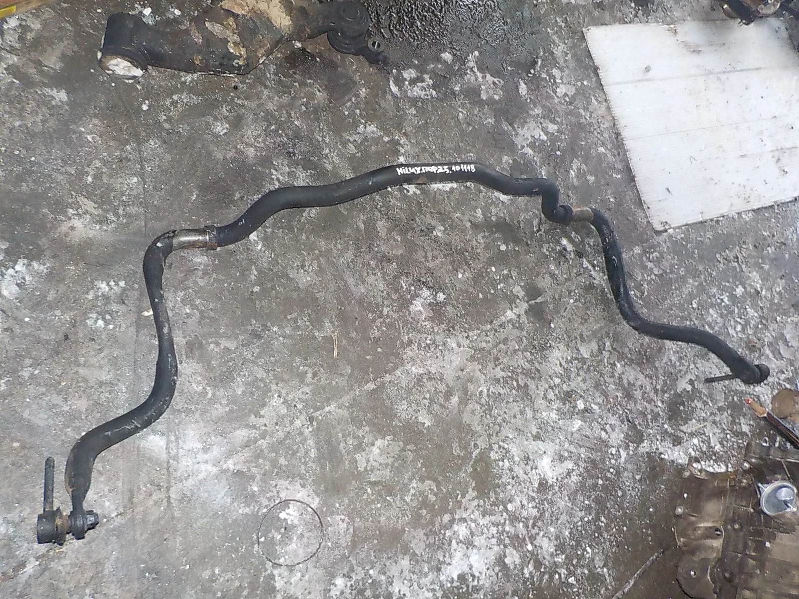 Стабилизатор Toyota Hilux VII рестайлинг (2011—2015) Перед