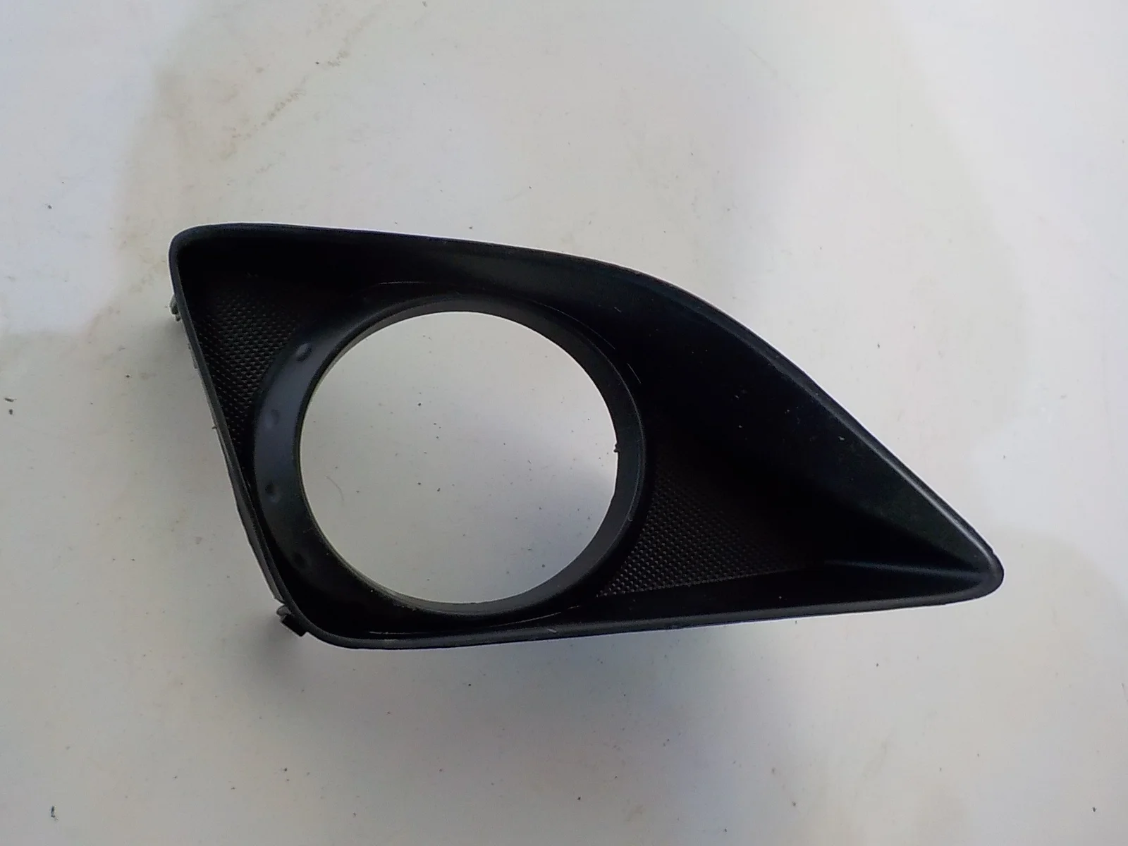 накладка на бампер Toyota Corolla X (2006—2010) Перед Право