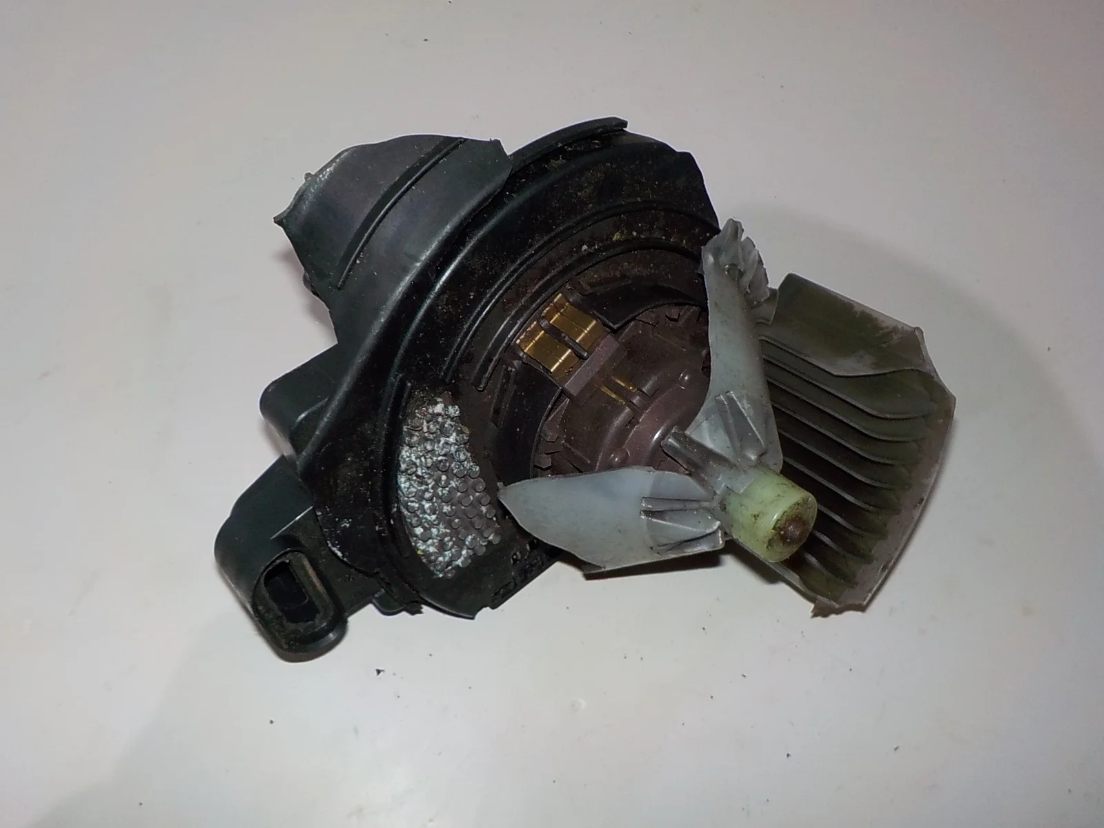 Моторчик печки Toyota RAV4 III (2005—2010)