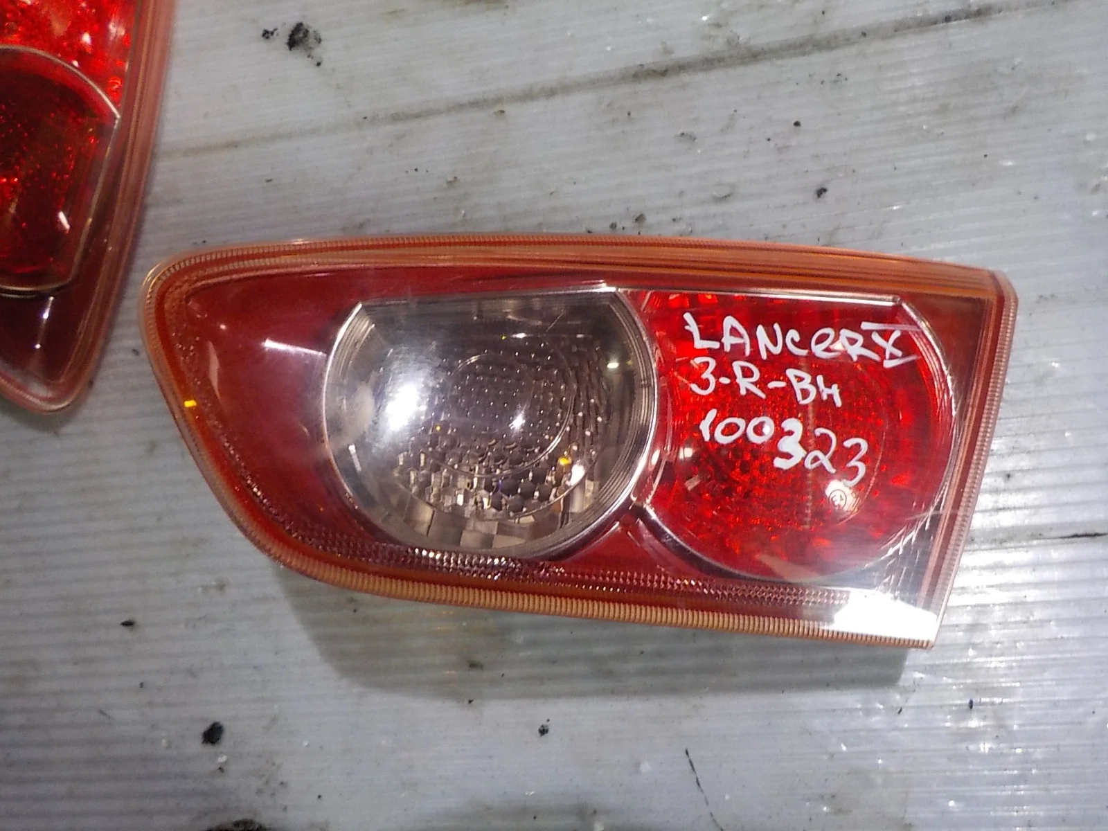 Фонарь Mitsubishi Lancer X (2007—2010) Зад Право