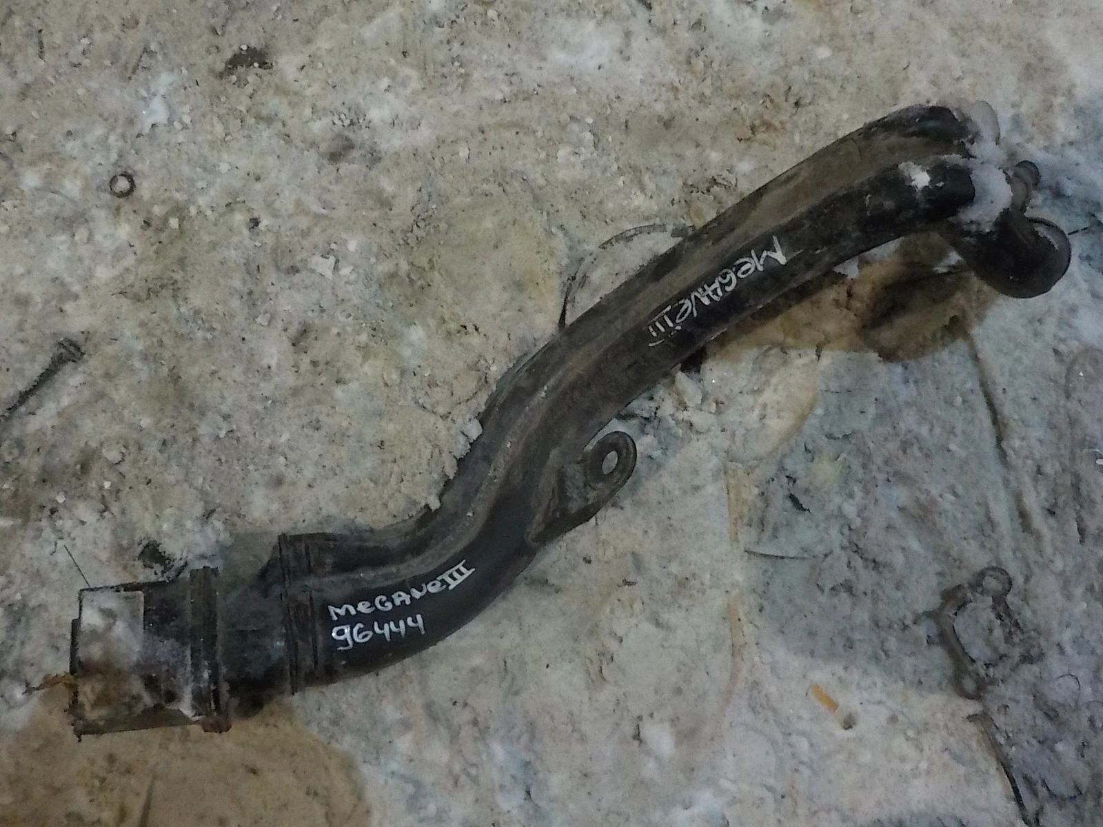 Горловина топливного бака Renault Megane III (2008—2014)