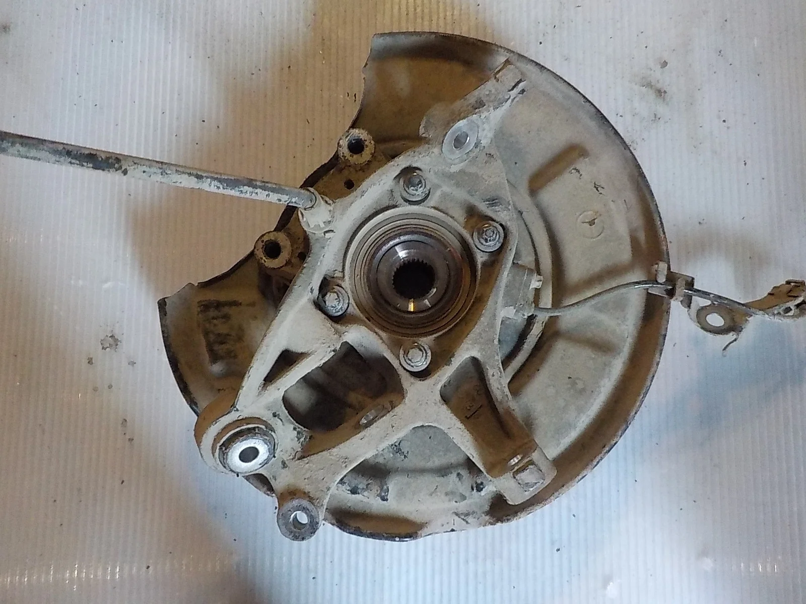 кулак поворотный Mercedes-Benz E-класс W211/S211 рестайлинг (2006—2009) Зад Право