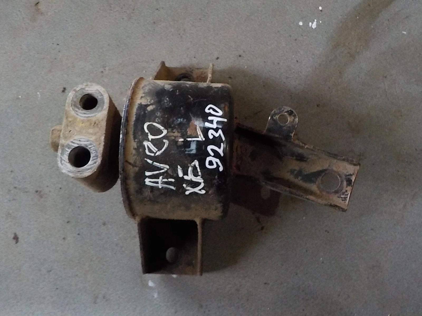 Опора двигателя Chevrolet Aveo I (2003—2008)