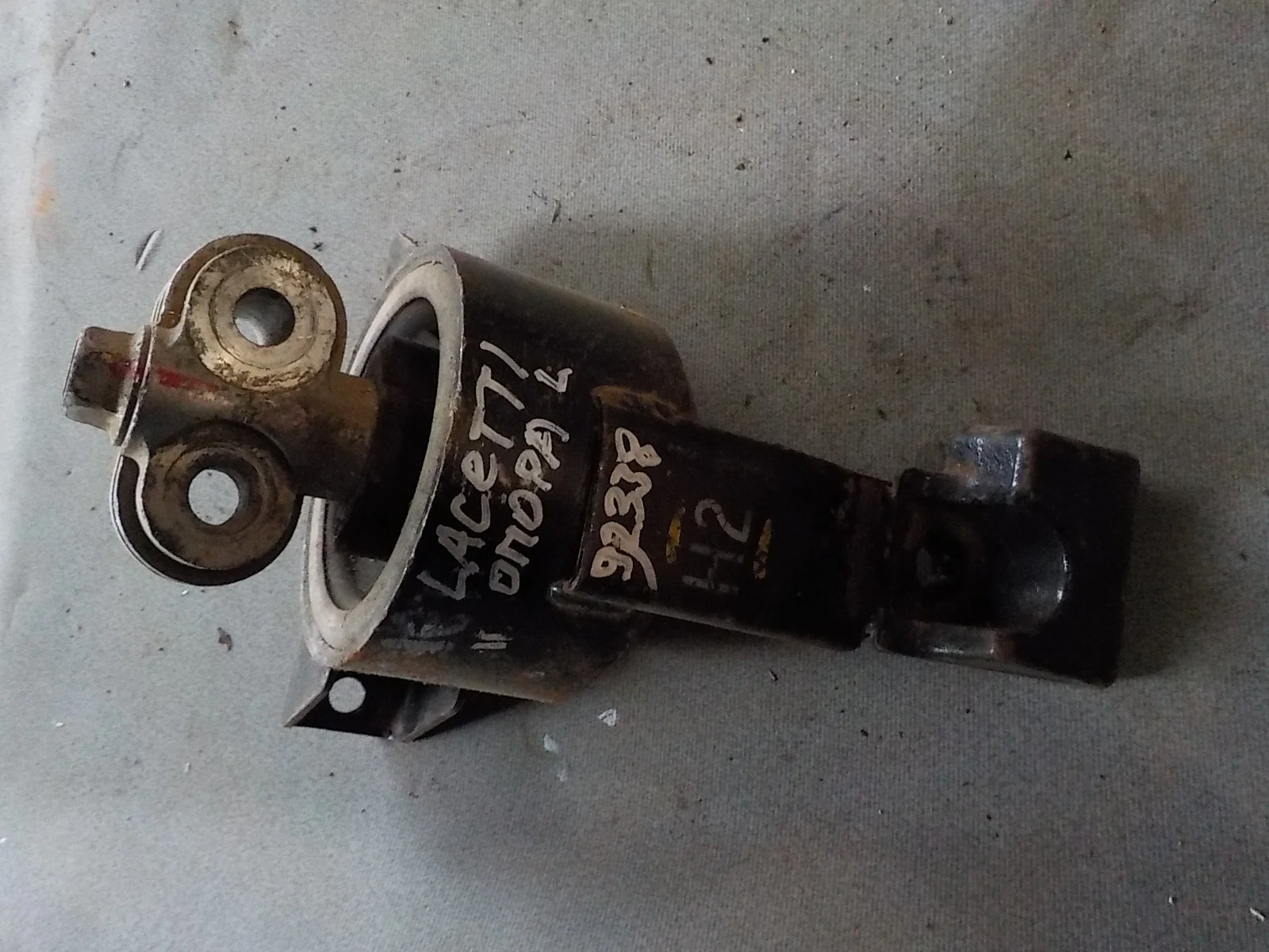 Опора двигателя Chevrolet Lacetti I (2004—2013)