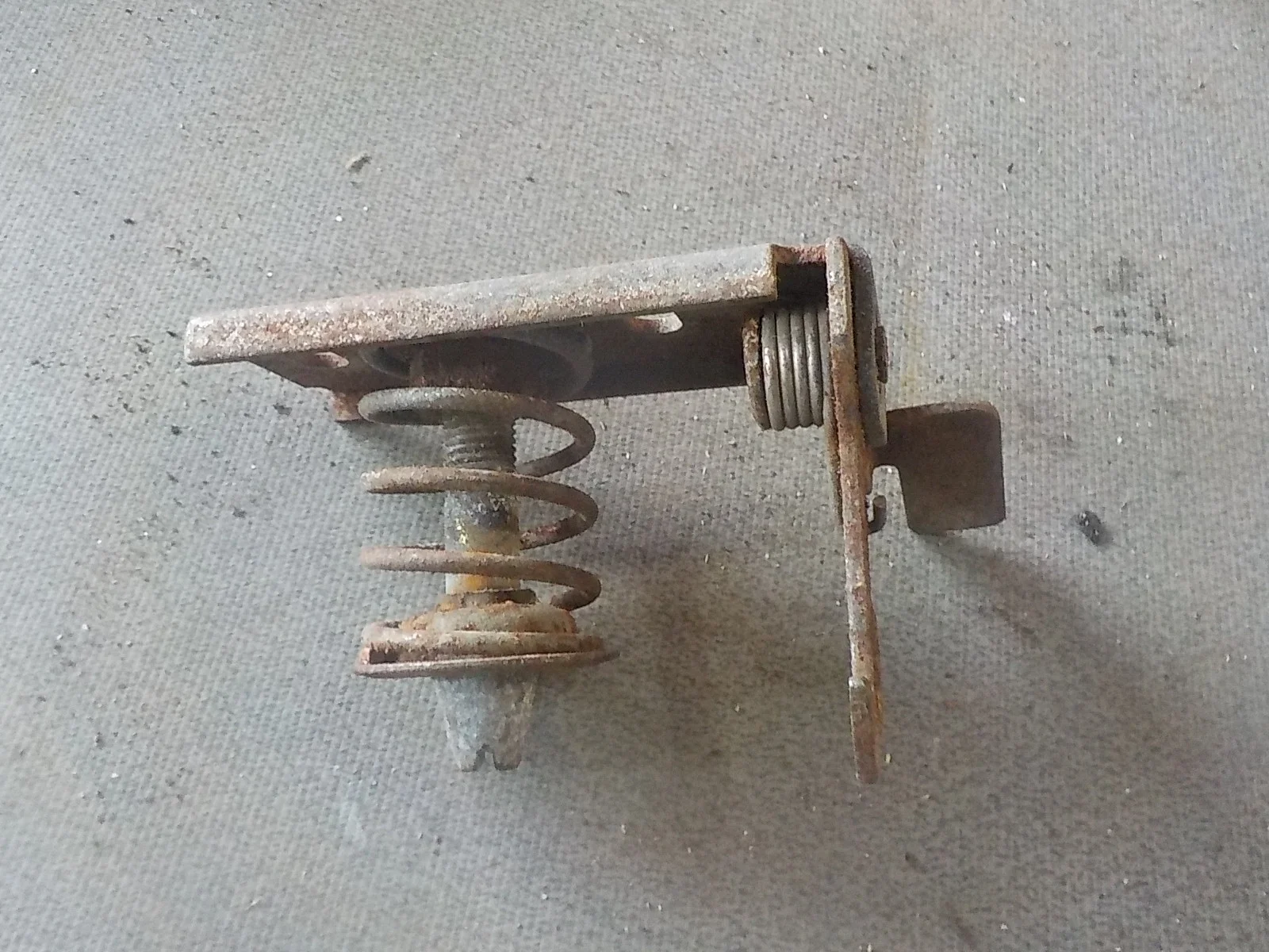 Замок капота Daewoo Matiz II (2005—2007)