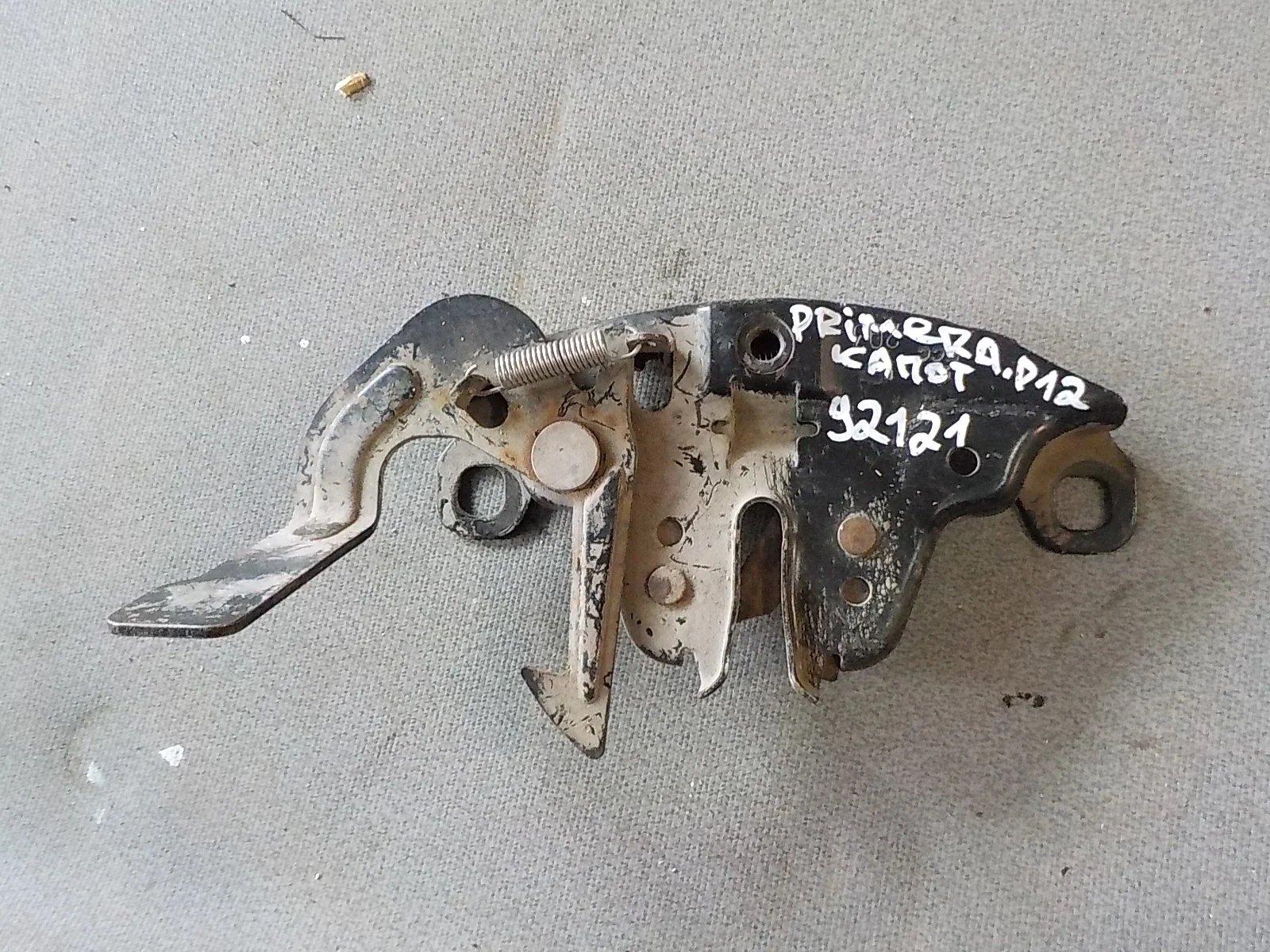 Замок капота Nissan Primera P12 (2001—2008)