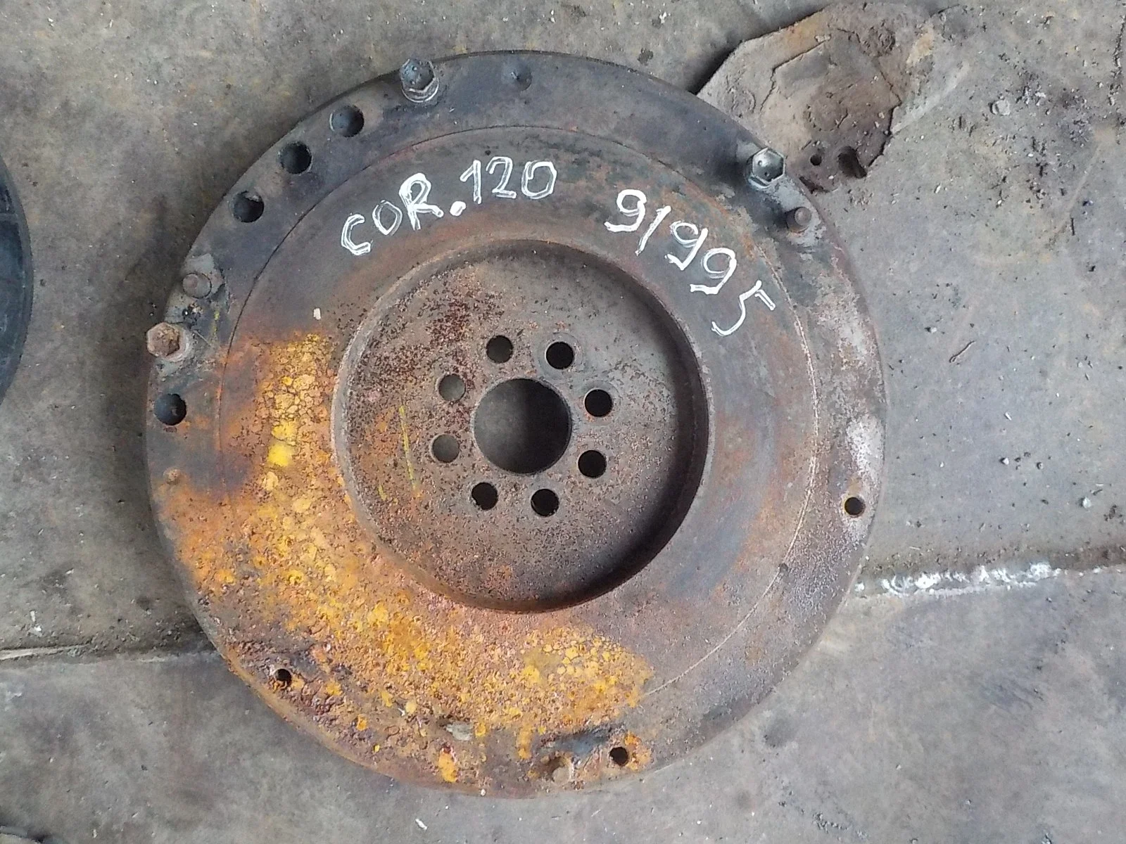 Маховик Toyota Corolla X (2006—2010)