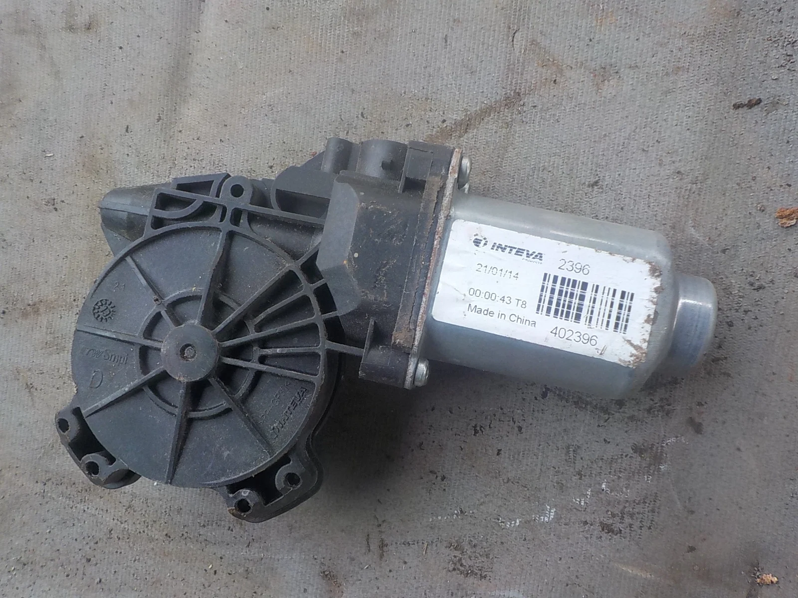 Мотор стеклоподъемника Hyundai Solaris I (2010—2014)