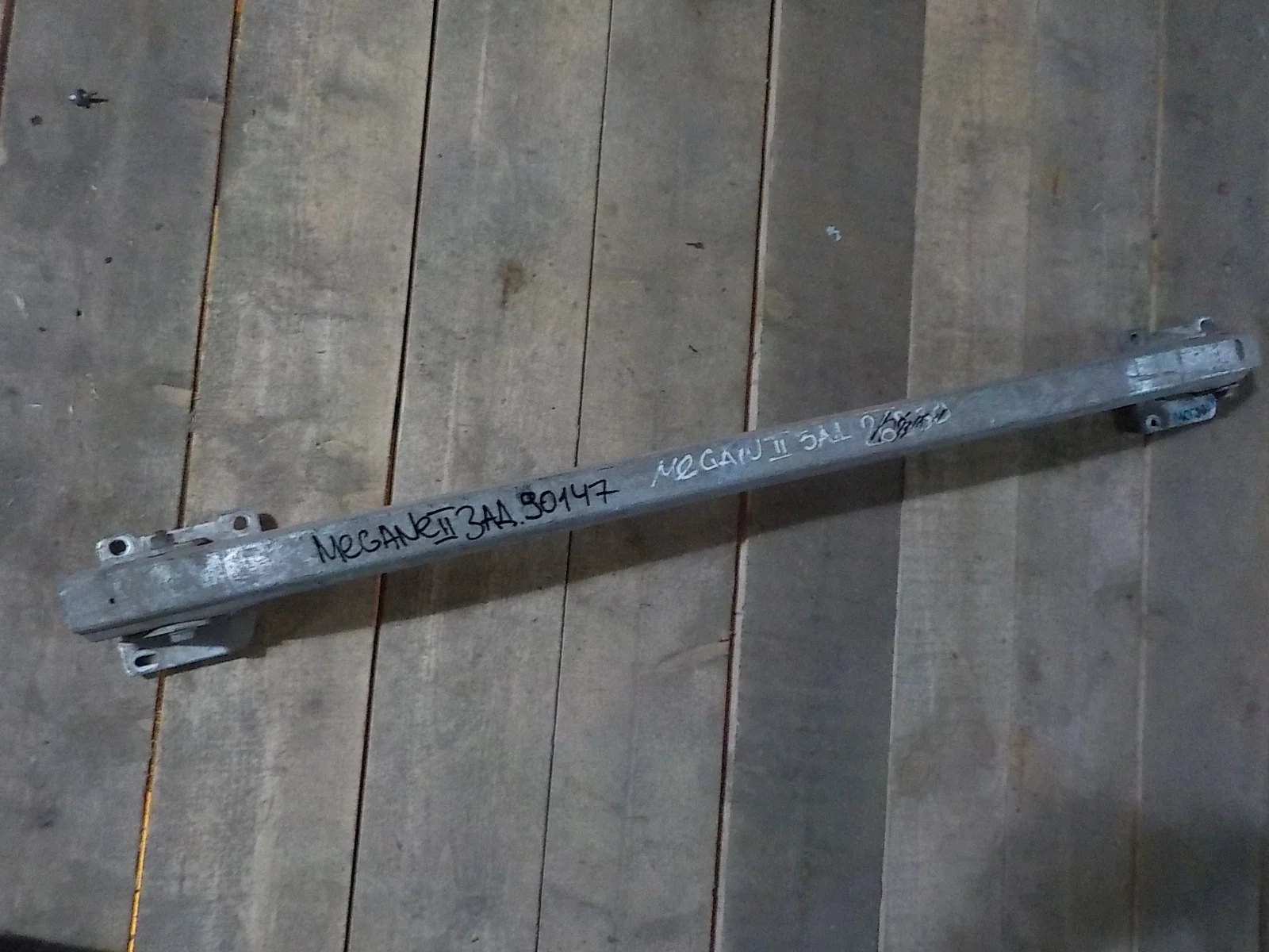 Усилитель бампера Renault Megane II (2002—2006) Зад