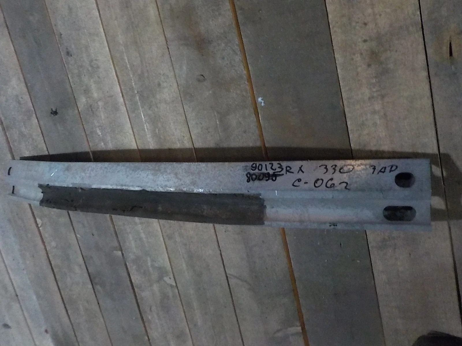 Усилитель бампера Toyota Harrier XU30 (2003—2013) Зад