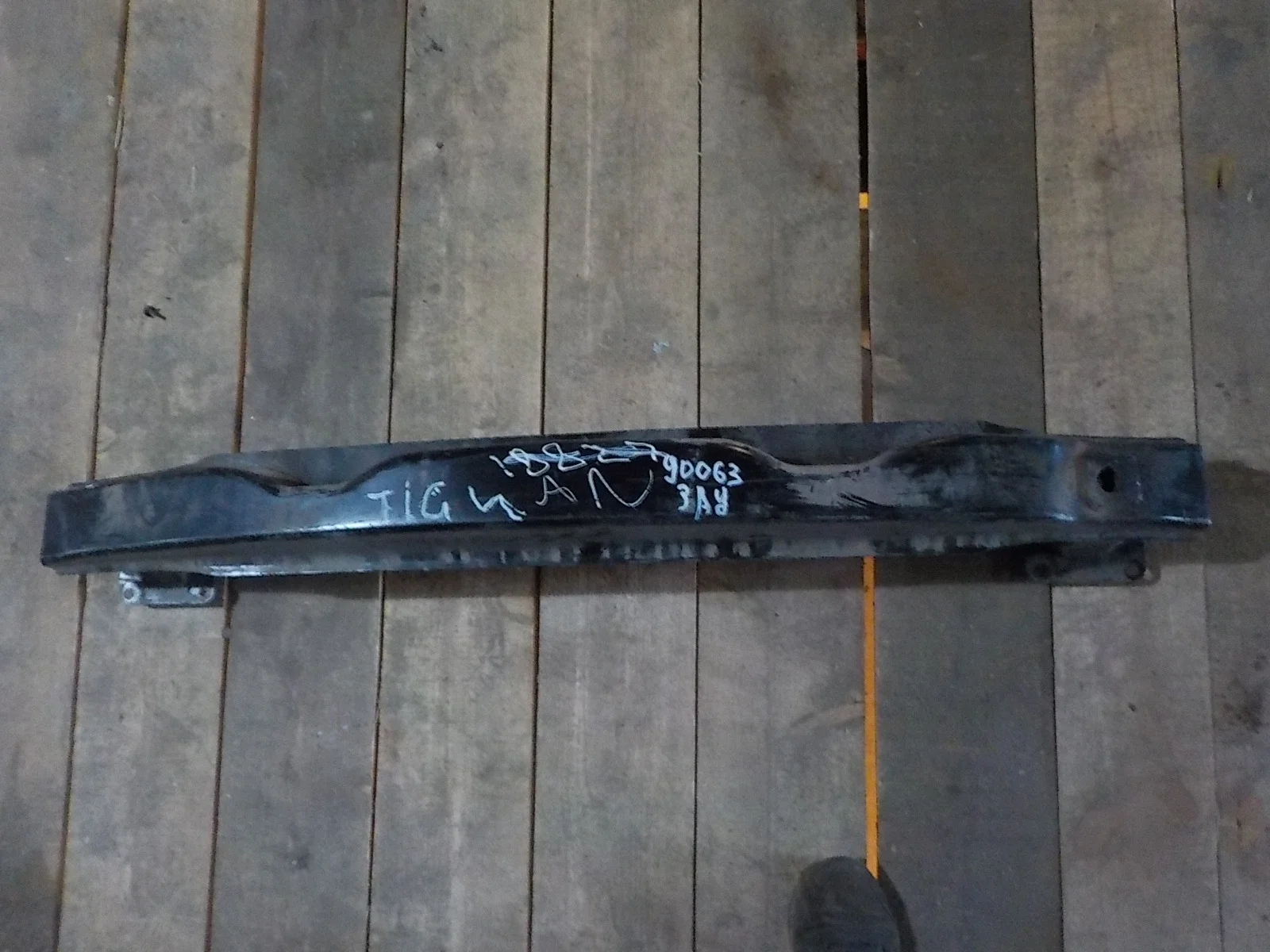 Усилитель бампера Volkswagen Tiguan I рестайлинг (2011—2019) Зад