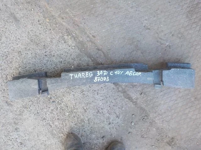 Абсорбер бампера Volkswagen Touareg II (2010—2014) Зад