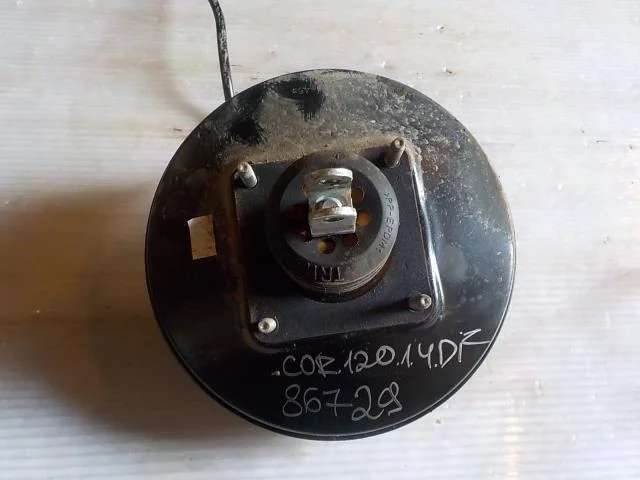 вакуумный усилитель тормозов Toyota Corolla Runx E120 (2000—2004)