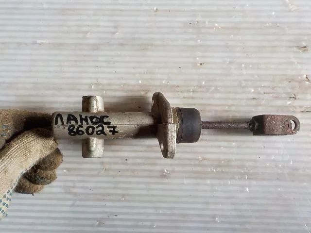 главный цилиндр сцепления Chevrolet Epica I (2006—2009)