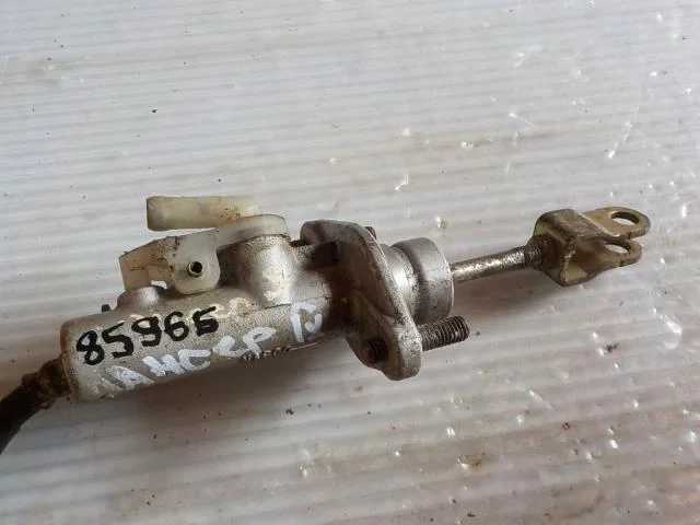 главный цилиндр сцепления Mitsubishi Lancer IX (2000—2007)