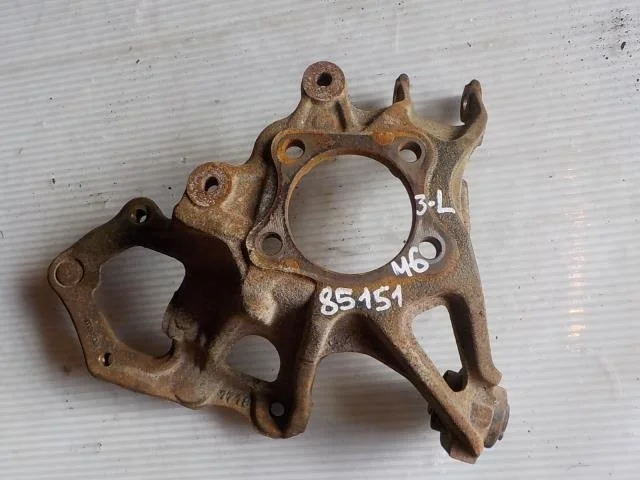 кулак поворотный Mazda 6 GH (2007—2009) Зад Лево