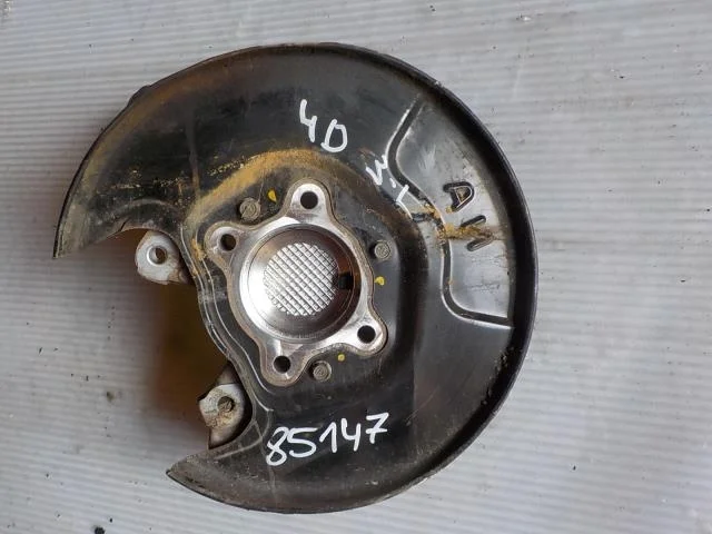 кулак поворотный Honda Civic VIII (2005—2009) Зад Лево