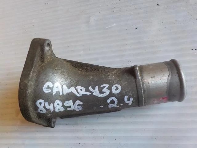 Корпус термостата Toyota Camry XV40 (2006—2009)