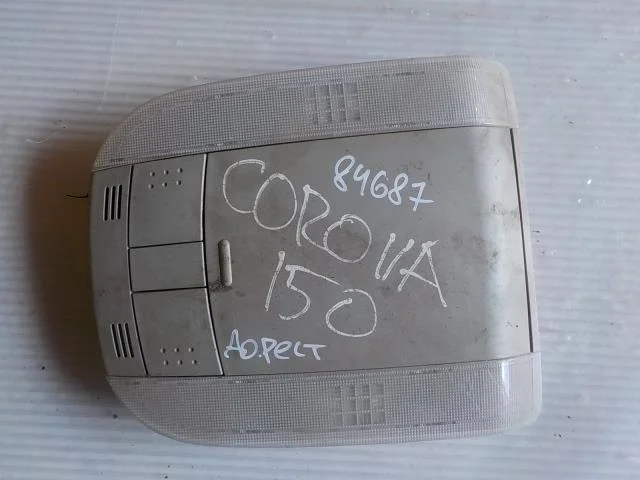 плафон освещения салона Toyota Corolla X (2006—2010)