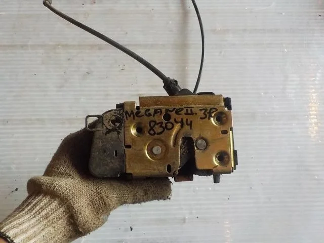 Замок двери Renault Megane II (2002—2006) Зад Право