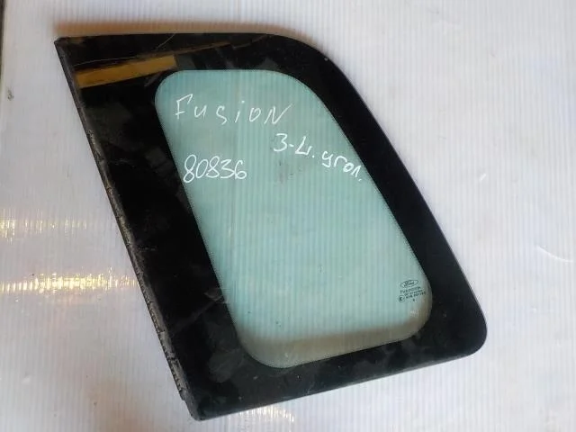 стекло Ford Fusion I рестайлинг (2005—2012) Зад Лево