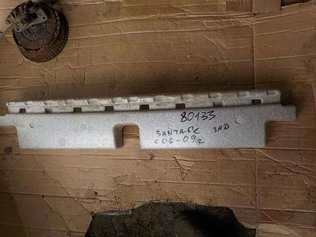 Абсорбер бампера Hyundai Santa Fe II (2005—2010) Зад