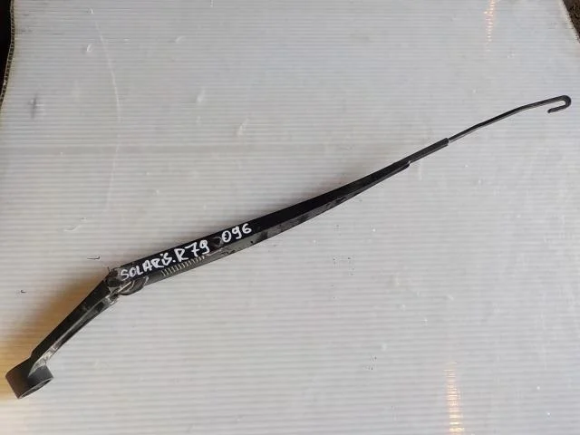 Поводок стеклоочистителя Hyundai Solaris I (2010—2014)