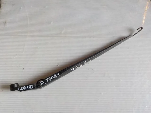 Поводок стеклоочистителя Toyota Corolla X (2006—2010) Перед Право