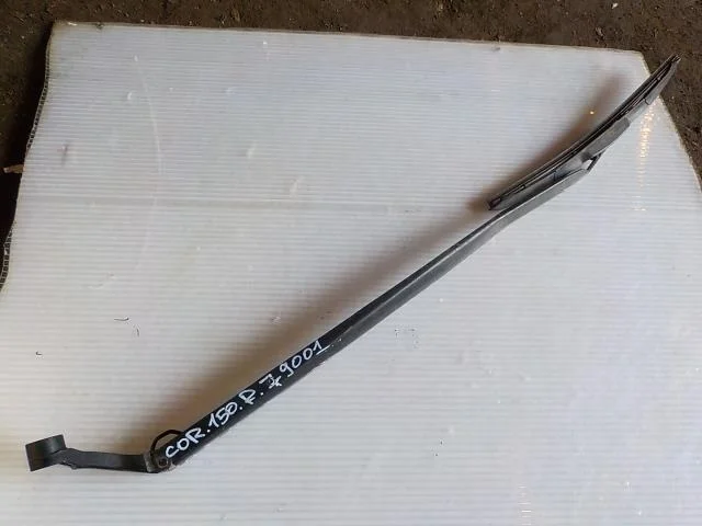 Поводок стеклоочистителя Toyota Corolla X (2006—2010) Перед Право