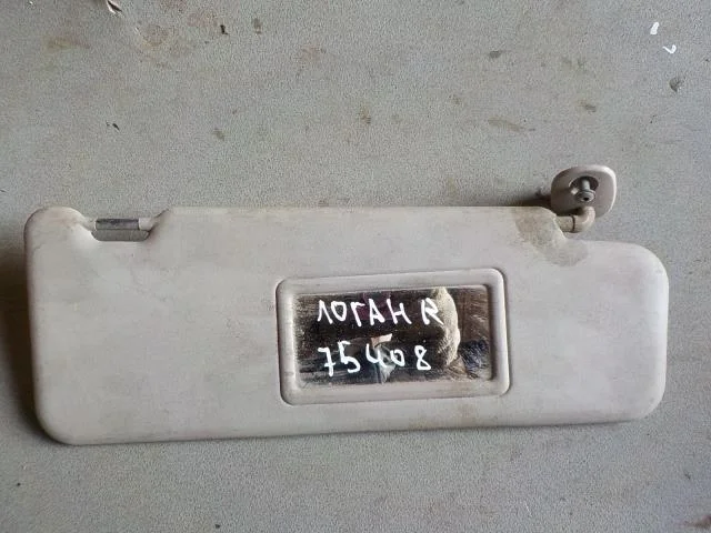 козырек Renault Logan I (2004—2009)  Право