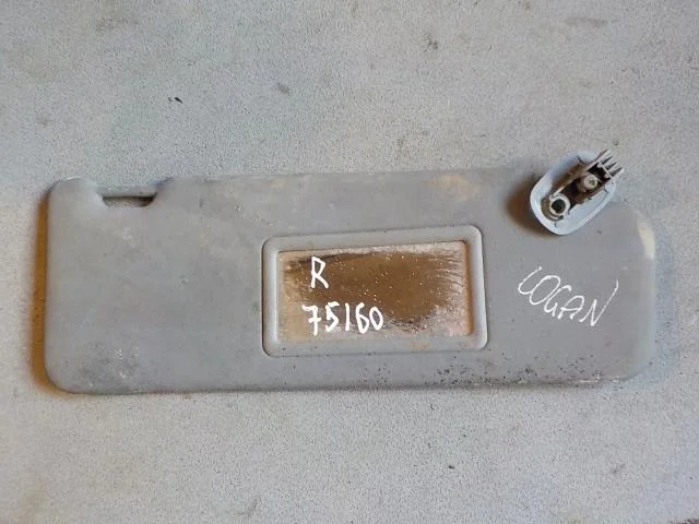 козырек Renault Logan I (2004—2009)  Право