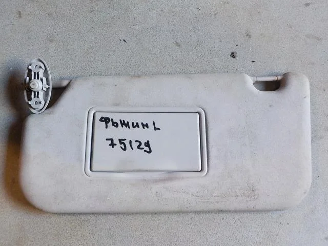 козырек Ford Fusion I рестайлинг (2005—2012)  Лево