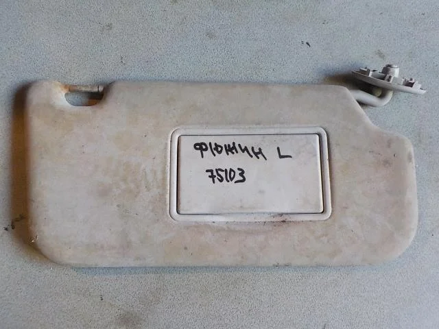 козырек Ford Fusion I рестайлинг (2005—2012)  Лево