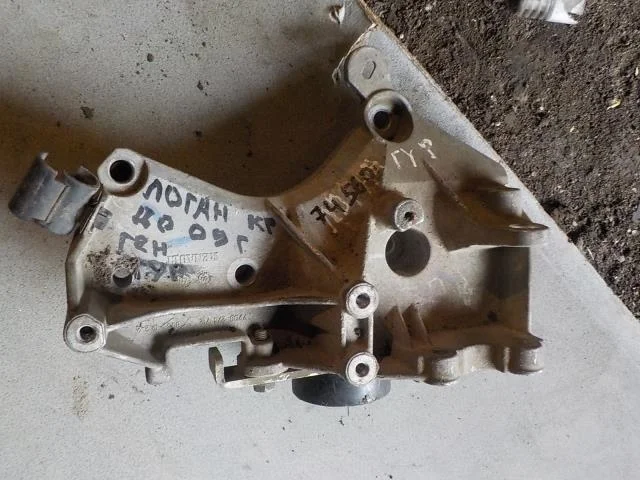 Кронштейн гидроусилителя Renault Logan I (2004—2009)