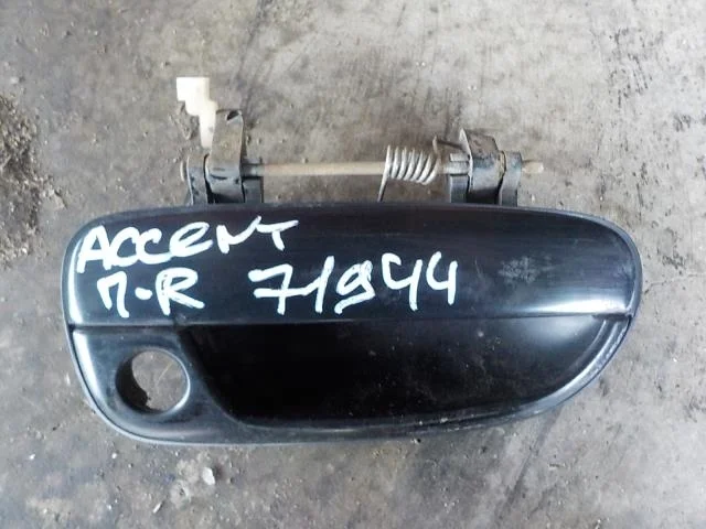 ручка двери внешняя Hyundai Accent III (2006—2011)