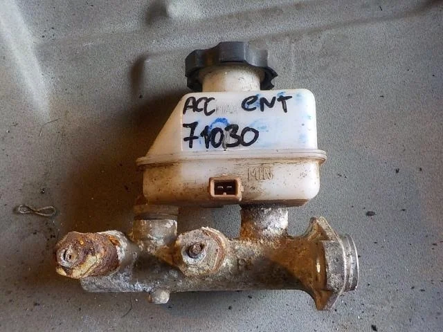 тормозной цилиндр Hyundai Accent III (2006—2011)