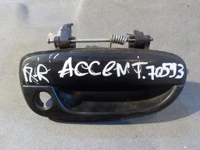 ручка двери внешняя Hyundai Accent III (2006—2011)