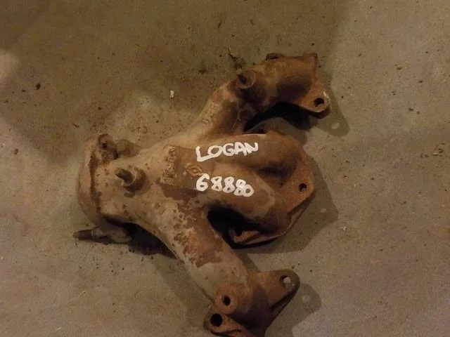 Коллектор выпускной Renault Logan I (2004—2009)