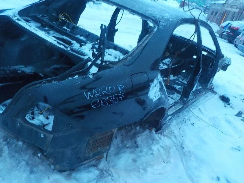 боковина кузова Mercedes-Benz S-класс W220 (1998—2005)