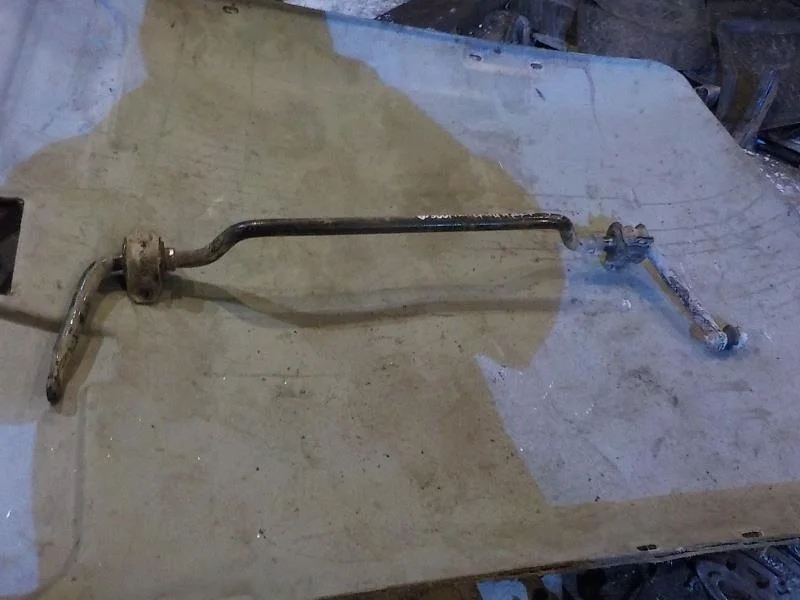 Стабилизатор Nissan Pathfinder III (2004—2010) Зад