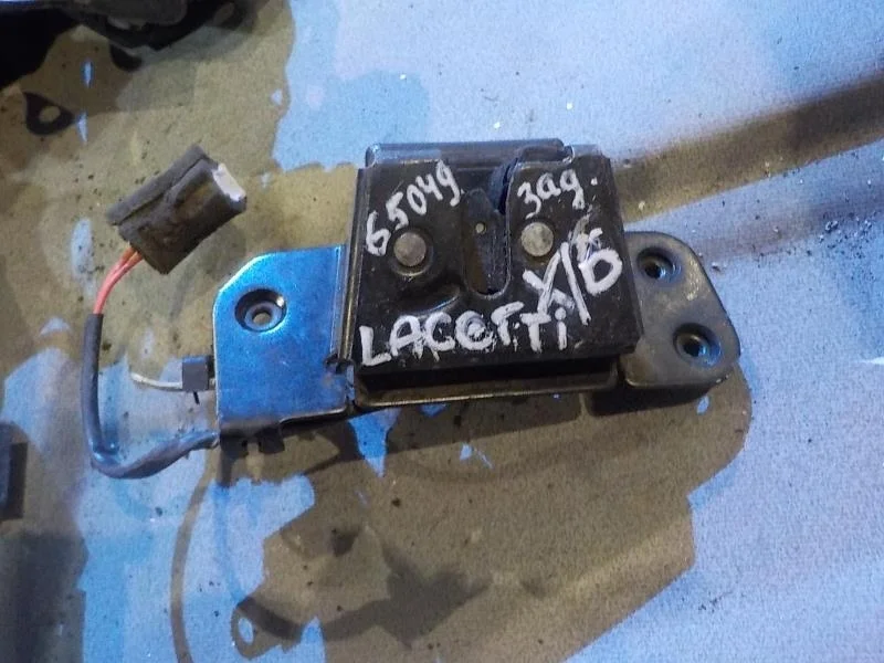 Замок крышки багажника Chevrolet Lacetti I (2004—2013) Зад