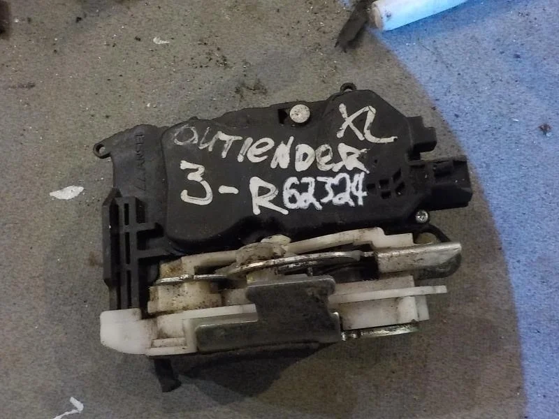 Замок двери Mitsubishi Colt Z30 (2002—2012) Зад Право