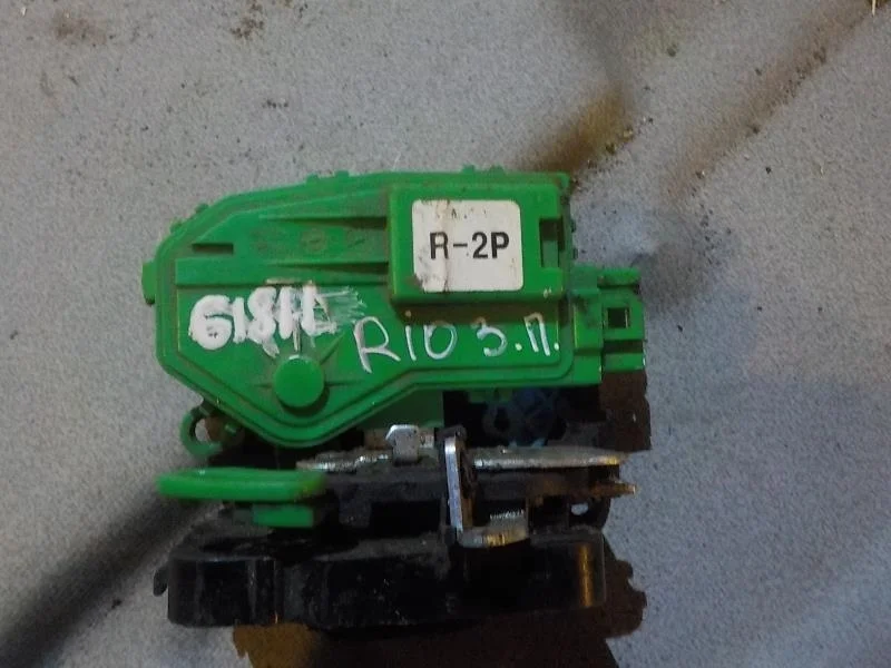 Замок двери Kia Rio III рестайлинг (2015—2017)