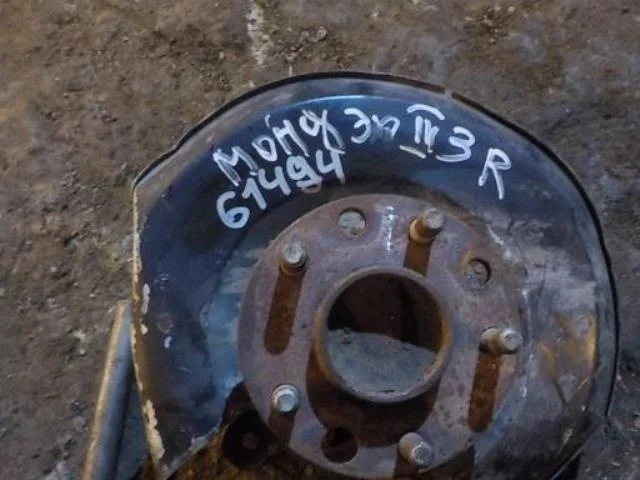 кулак поворотный Ford Mondeo III (2000—2003) Зад Право