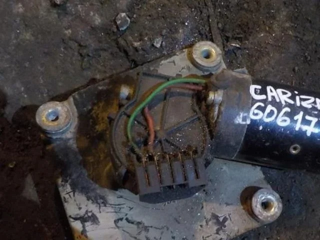 моторчик дворников Mitsubishi Carisma I (1995—1999) Перед