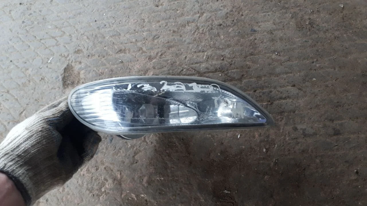 Фара противотуманная Hyundai Sonata IV рестайлинг (2001—2012) Перед Право