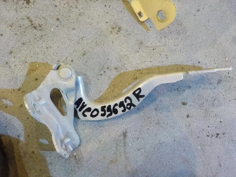 Петля капота Chevrolet Aveo I рестайлинг (2006—2012)