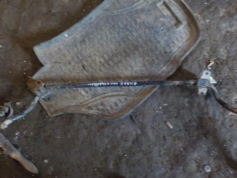 Стабилизатор Ford Mondeo III (2000—2003) Перед